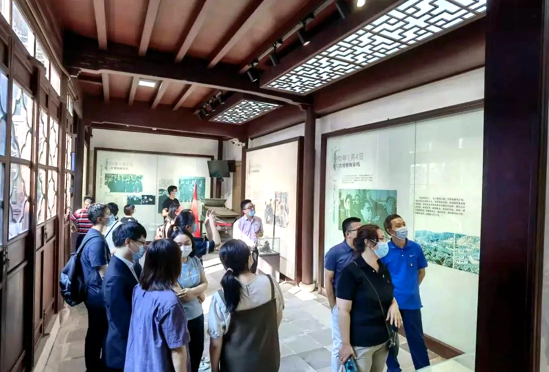 華都股份第二黨支部、浙經(jīng)所黨支部聯(lián)合開展黨建共建活動